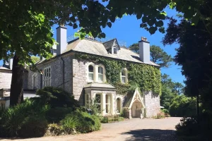 Penmorvah Manor Hotel Exterior