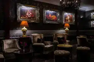 Penventon Park Hotel Luxurious Lounge Sitting Area