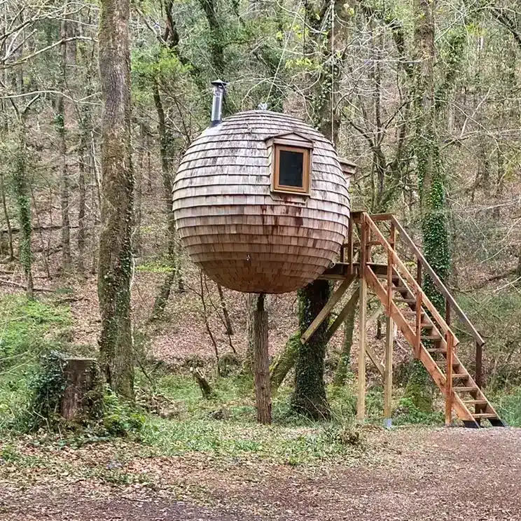 Treepod glamping in Cornwall