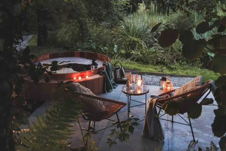 Boutique Retreats Romantic Outdoor Tub.webp
