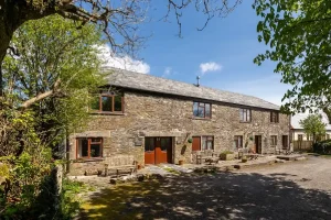 Cargurra Farm Exterior