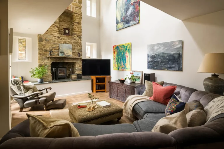 Cornish Holiday Cottages Falmouth Cottage Interior.webp