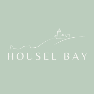 Housel Bay Hotel Logo.png