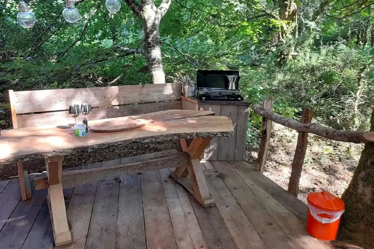 Into the Woods Washing up and Dining Area.webp