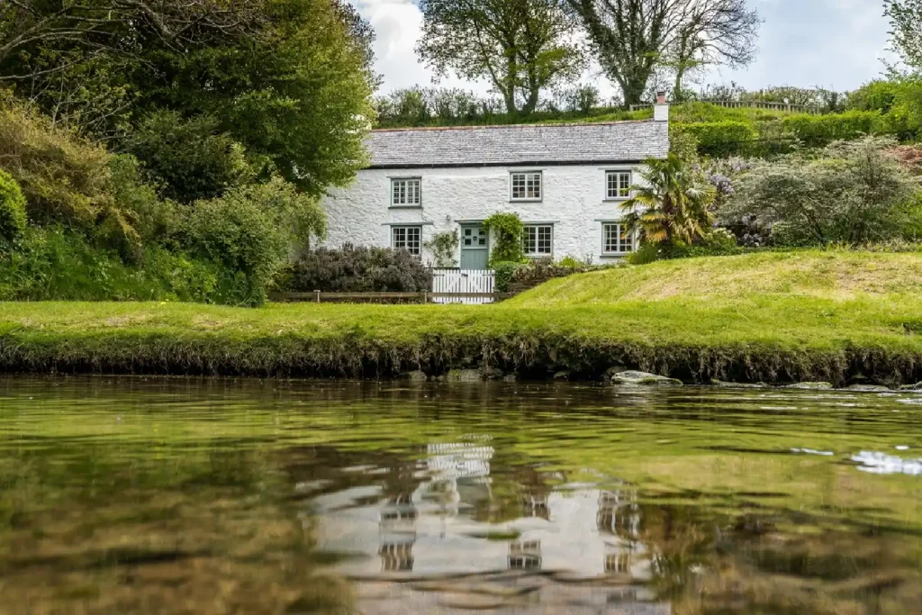 Penpoll Cottage Exterior and Riverbank