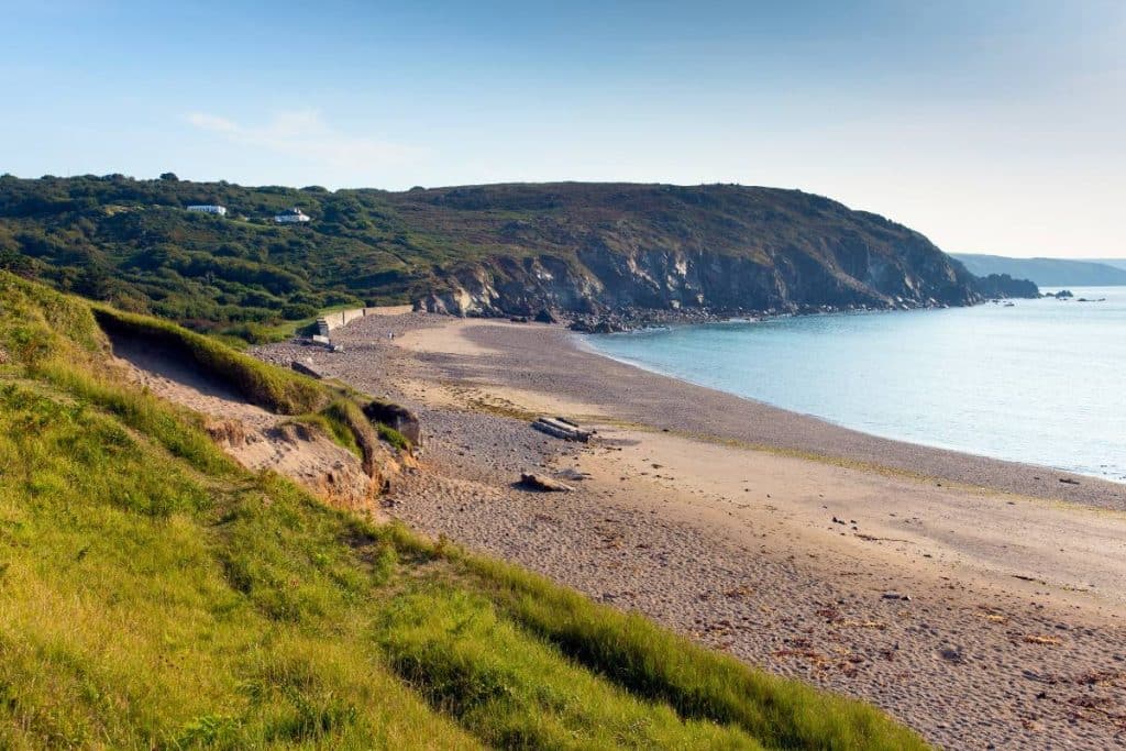 Kennack Sands beach