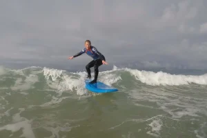 Kingsurf Intermediate Surfing Lessons