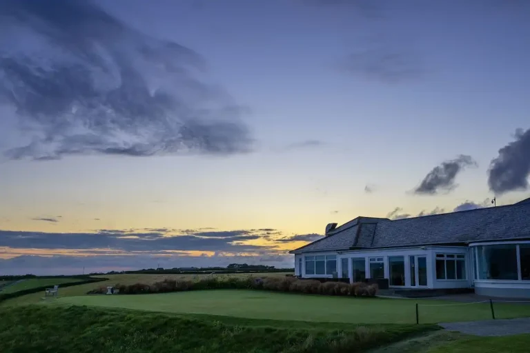 Trevose Golf and Country Club Clubhouse.webp