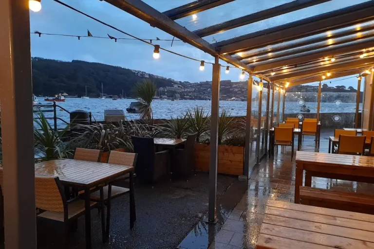 Haveners Outdoor Area.webp
