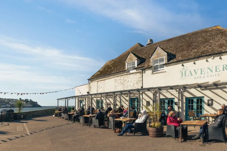 Haveners Outdoor Seating.webp