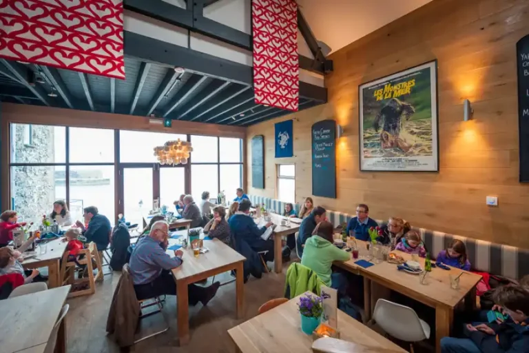 Sams on the Beach Restaurant Interior.webp