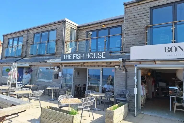 The Fish House Fistral Exterior 1