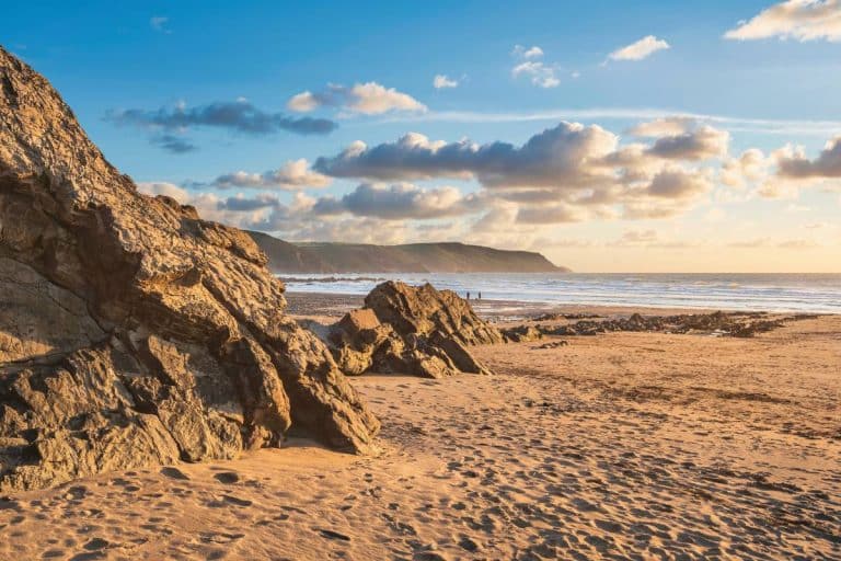 Rocks and sandy beach at Widemouth Bay