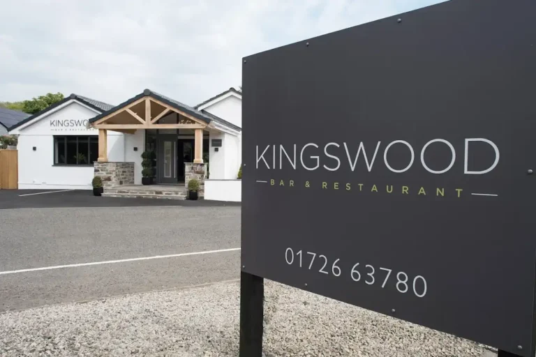 The Kingswood Restaurant Exterior.webp