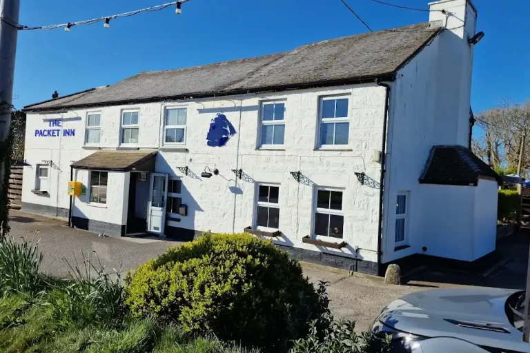 The Packet Inn Exterior.webp