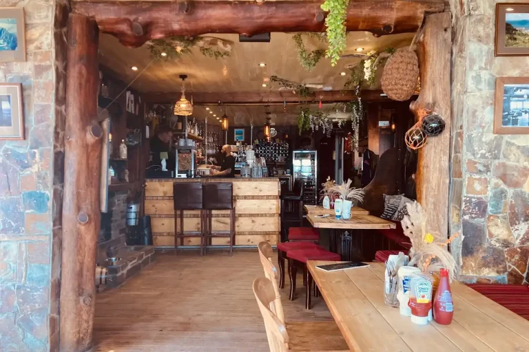 The Rashleigh Inn Front.webp