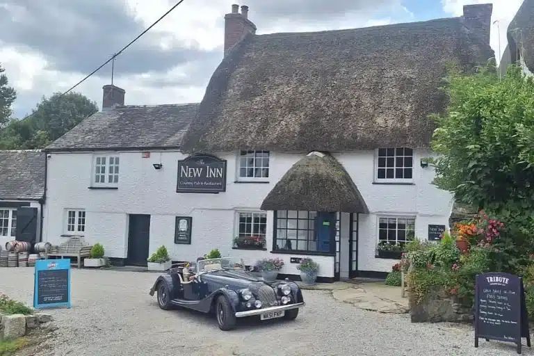 Exterior of the New Inn at Manaccan.webp